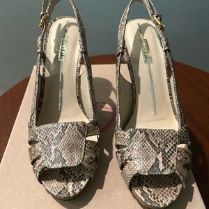 NWT- Sam & Libby Snake Print Women's Pump Sandals, Open Toe, Sling Back Heel